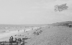 Thue Beach c.1950, Highcliffe