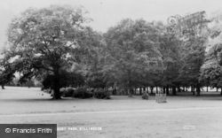 Hillingdon Court Park c.1960, Hillingdon