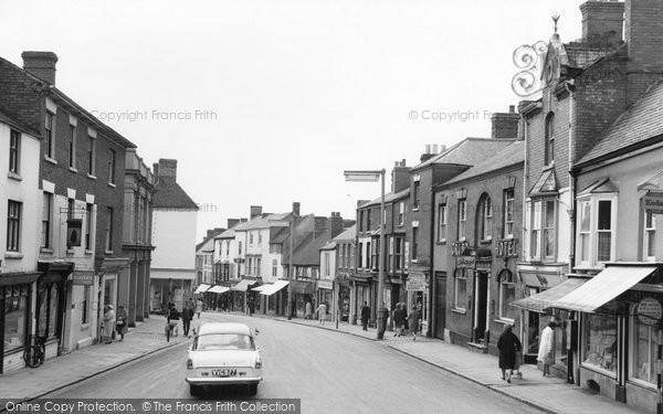 Photo of Hinckley, Castle Street 1964