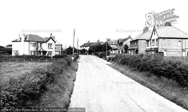 Photo of Hinderwell, Runswick Lane c.1960