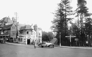 1923, Hindhead