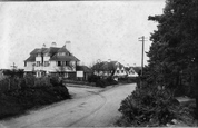 Banna Residential Club 1908, Hindhead