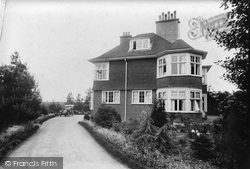 Barna 1907, Hindhead