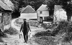 George Mayes And Broom-Squire's Cottage 1907, Hindhead