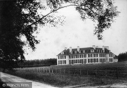 Hostel 1907, Hindhead