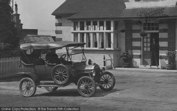 Photo of Hindhead, Motor Car 1922
