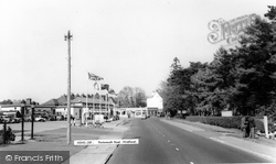 Portsmouth Road c.1955, Hindhead
