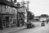 The Hindhead Grocery 1924, Hindhead