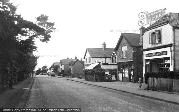 Photo of Hindhead, The Village, Beacon Hill c.1960