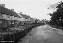Tilford Road 1923, Hindhead