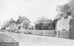 The Village 1908, Hinton Martell