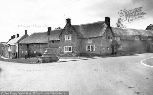 Photo of Hinton St George, The George And Crown c.1960
