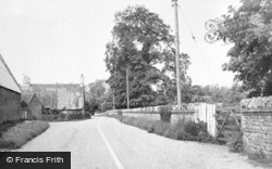 The Main Road c.1955, Hinwick