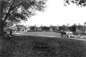 The Village 1913, Hipswell