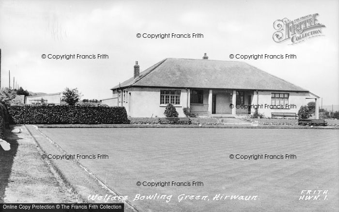 Photo of Hirwaun, Welfare Bowling Green c.1955