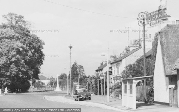 Photo of Histon, Station Road, Bus Shelter c.1965