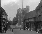 Churchyard 1929, Hitchin
