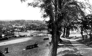 From Windmill Hill 1929, Hitchin