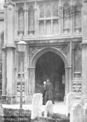 Ladies, St Mary's Church Doorway 1903, Hitchin