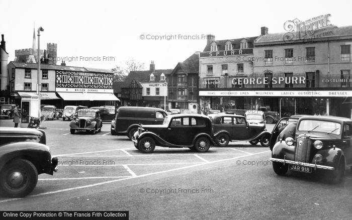 Photo of Hitchin, Market Place c.1940