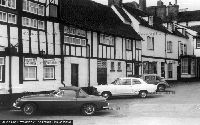 Photo of Hitchin, Mgb, Vauxhall Viva Cars c.1965