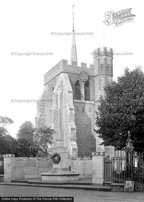 Photo of Hitchin, St Mary's Church And War Memorial 1931