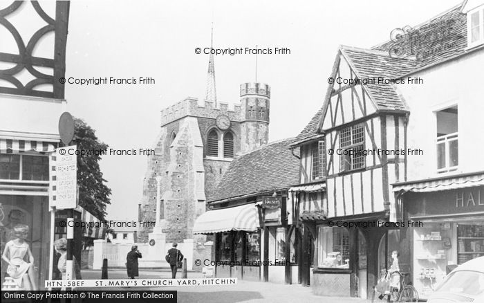 Photo of Hitchin, St Mary's Churchyard c.1965