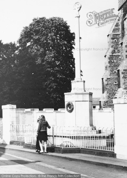 Photo of Hitchin, The Memorial c.1965