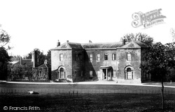 The Priory 1901, Hitchin