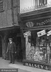The Provisions Shop 1929, Hitchin