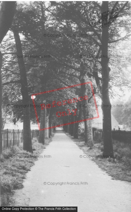Photo of Hoddesdon, Barclay Park c.1955