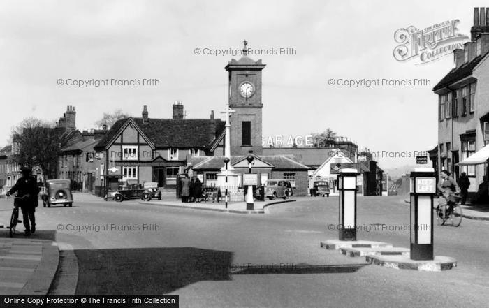 Photo of Hoddesdon, High Street c.1950