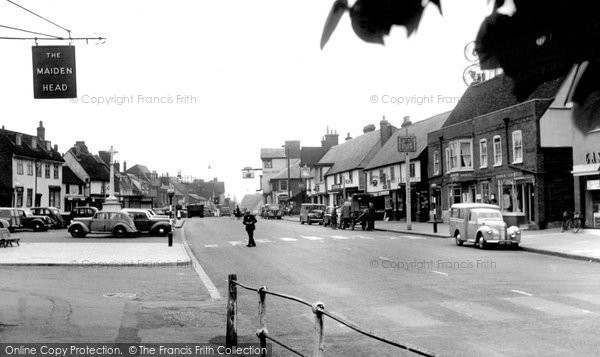 Photo of Hoddesdon, High Street c.1955