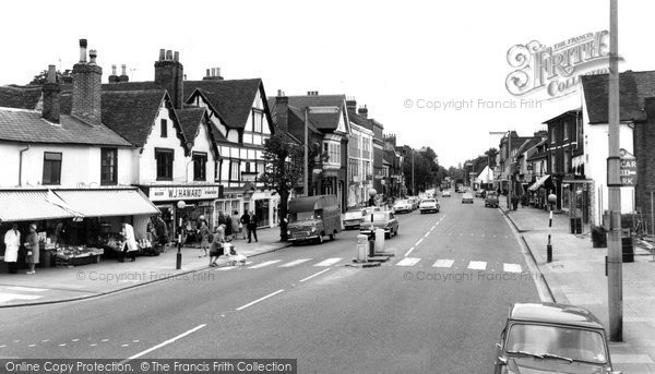 Photo of Hoddesdon, High Street c.1964