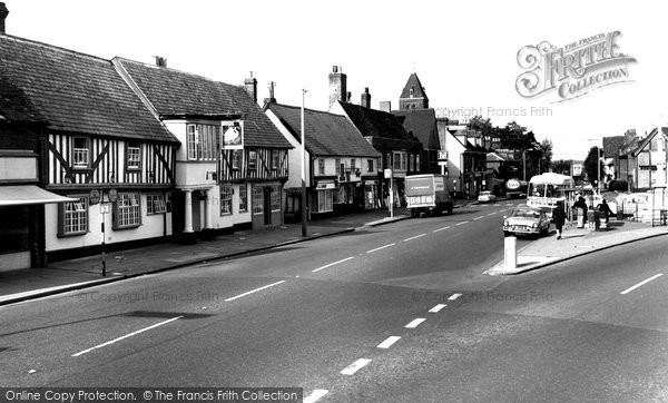 Photo of Hoddesdon, High Street c.1965