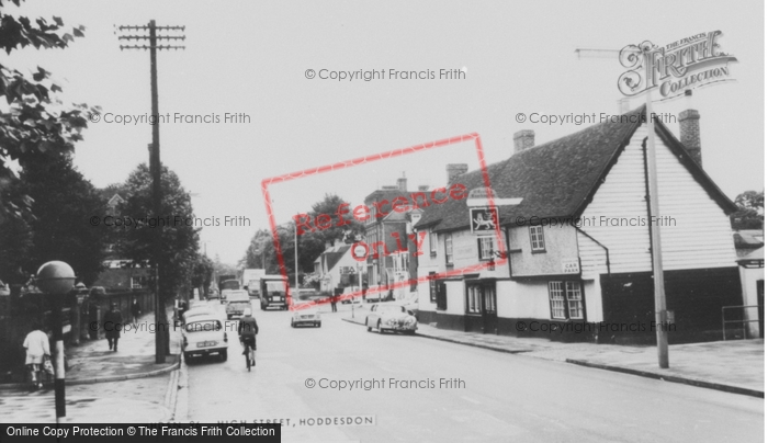 Photo of Hoddesdon, High Street c.1965