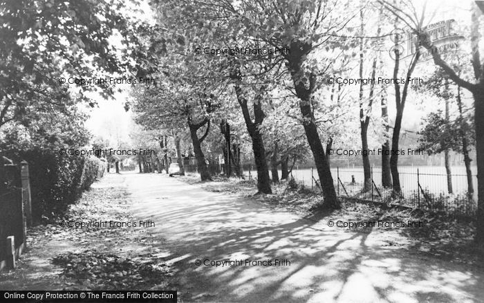 Photo of Hoddesdon, Park View c.1965
