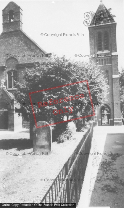 Photo of Hoddesdon, St Paul's Church c.1960