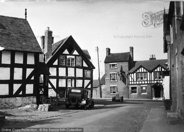 Photo of Hodnet, Church Street c.1935