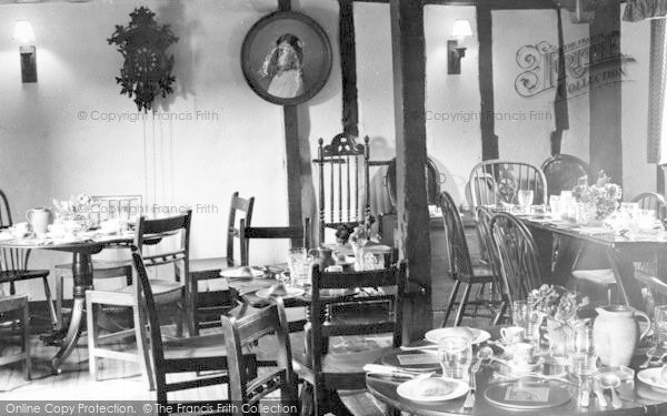 Photo of Holland On Sea, The Dining Room, Oakwood Hall c.1950