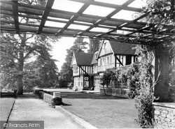 Beatrice Webb House, Pergola c.1955, Holmbury St Mary