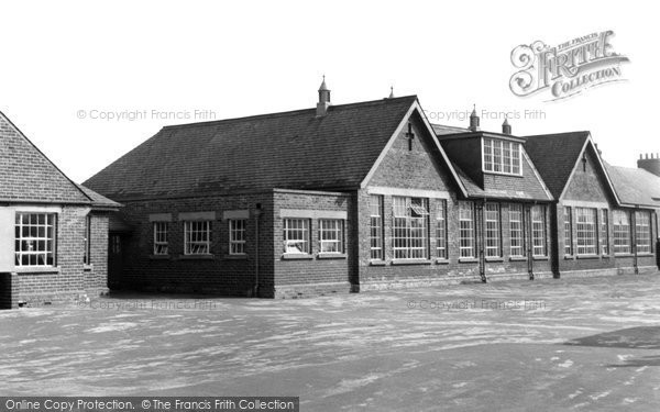 Photo of Holme On Spalding Moor, The School c.1960