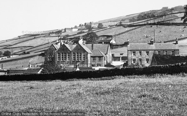 Photo of Holmfirth, Dobb School c.1955