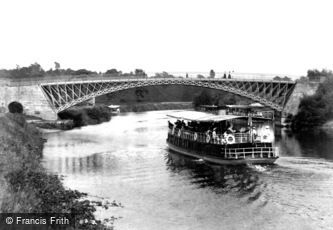Holt Fleet, Bridge 1906