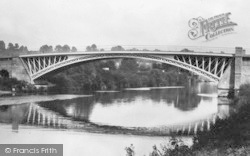 The Bridge c.1950, Holt Fleet