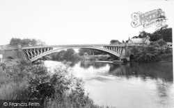 The Bridge c.1960, Holt Fleet