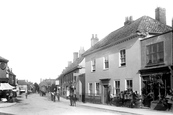 Market Place 1896, Holt