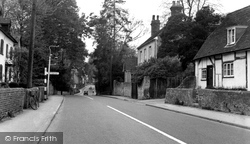The London Road c.1955, Holybourne