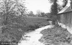 The River c.1960, Holybourne