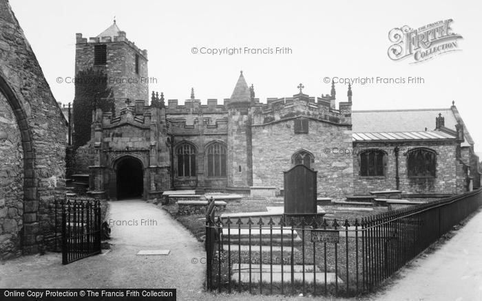 Photo of Holyhead, St Cybi's Church c.1950